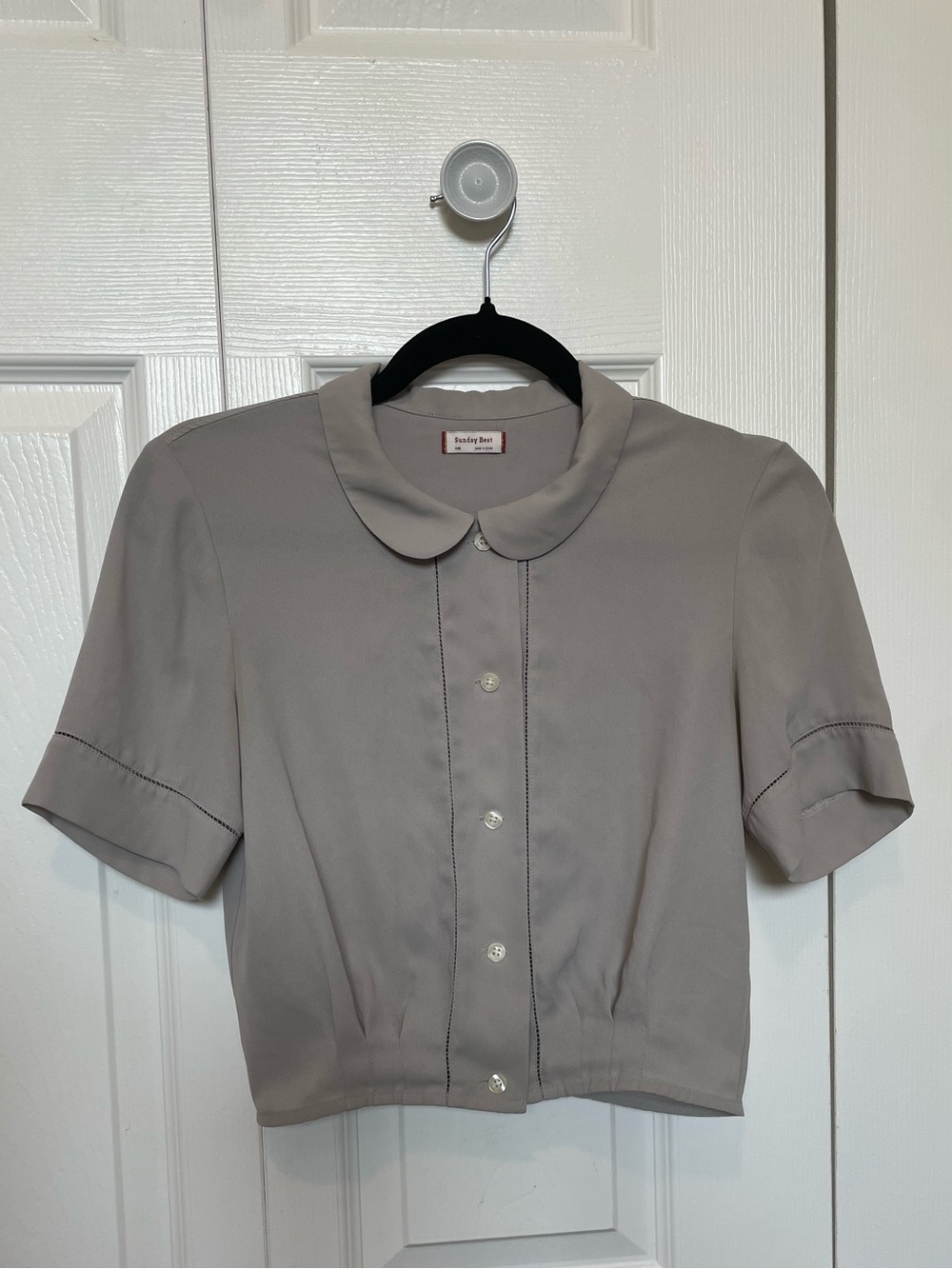 Aritzia Sunday Best Sally Cropped Grey Blouse Size XXS